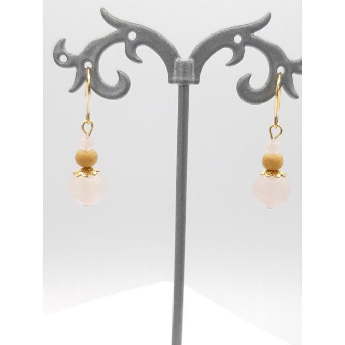 Boucles d'oreilles en quartz rose,bois clair et acier doré   