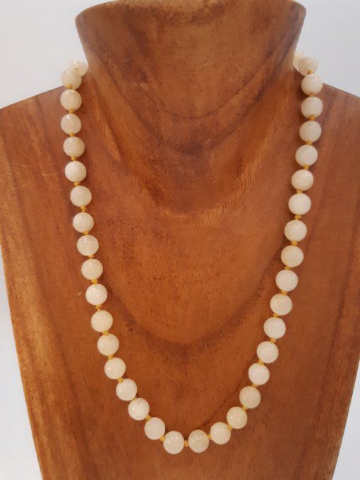 Collier en calcite jaune