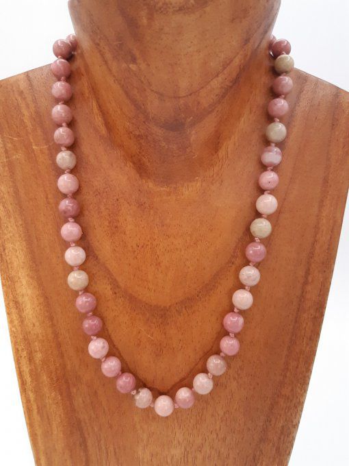 Collier en rhodonite