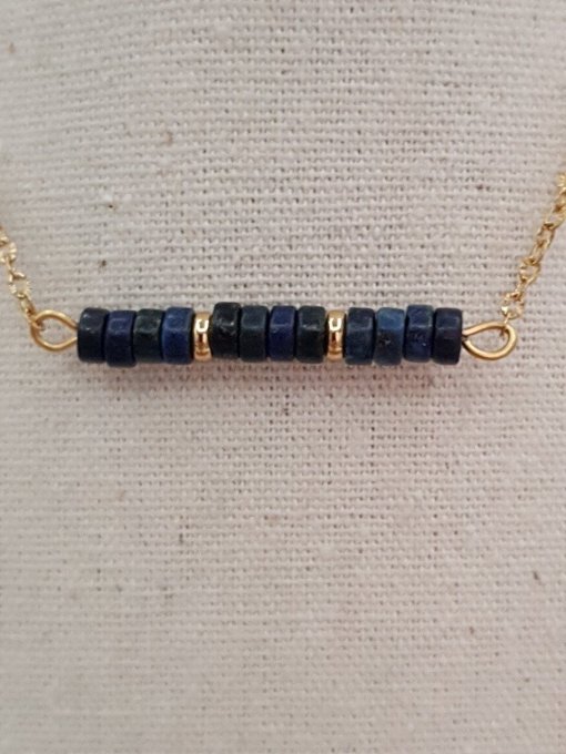 Collier en lapis-lazuli et acier inoxydable doré  