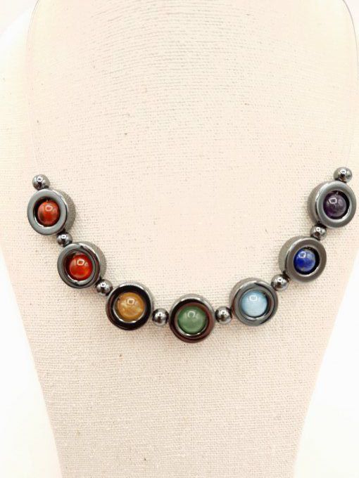 Collier en acier inoxydable, hématite et pierres des 7 chakras