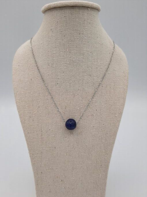 Perle de lapis-lazuli sur chaîne