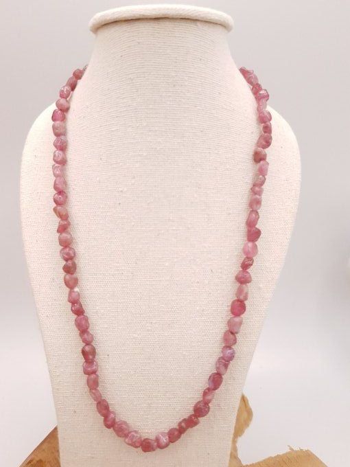 Collier en tourmaline rose