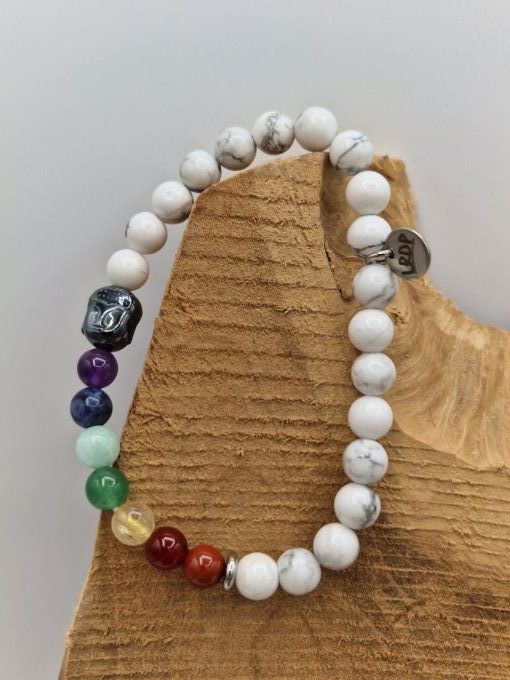 Bracelet des 7 chakras en howlite 