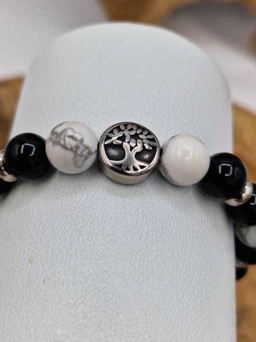 Bracelet en onyx et howlite