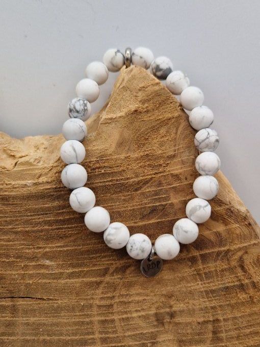 bracelet en howlite mate