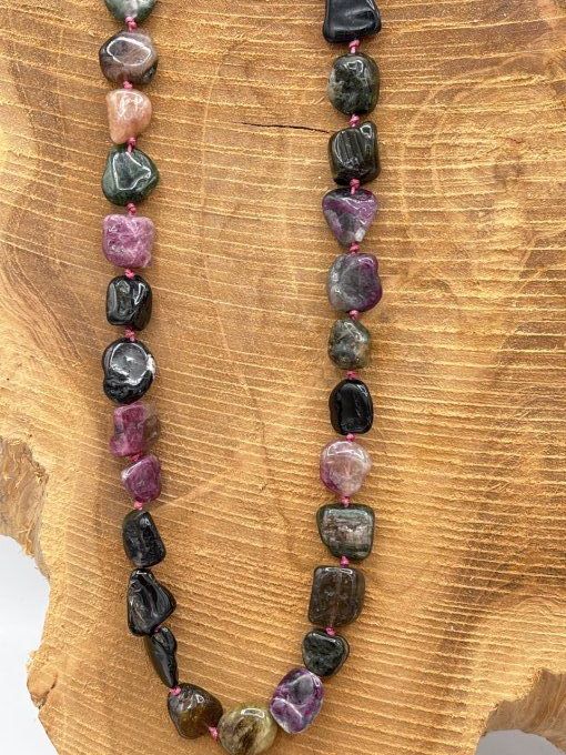 Collier en tourmaline multicolore